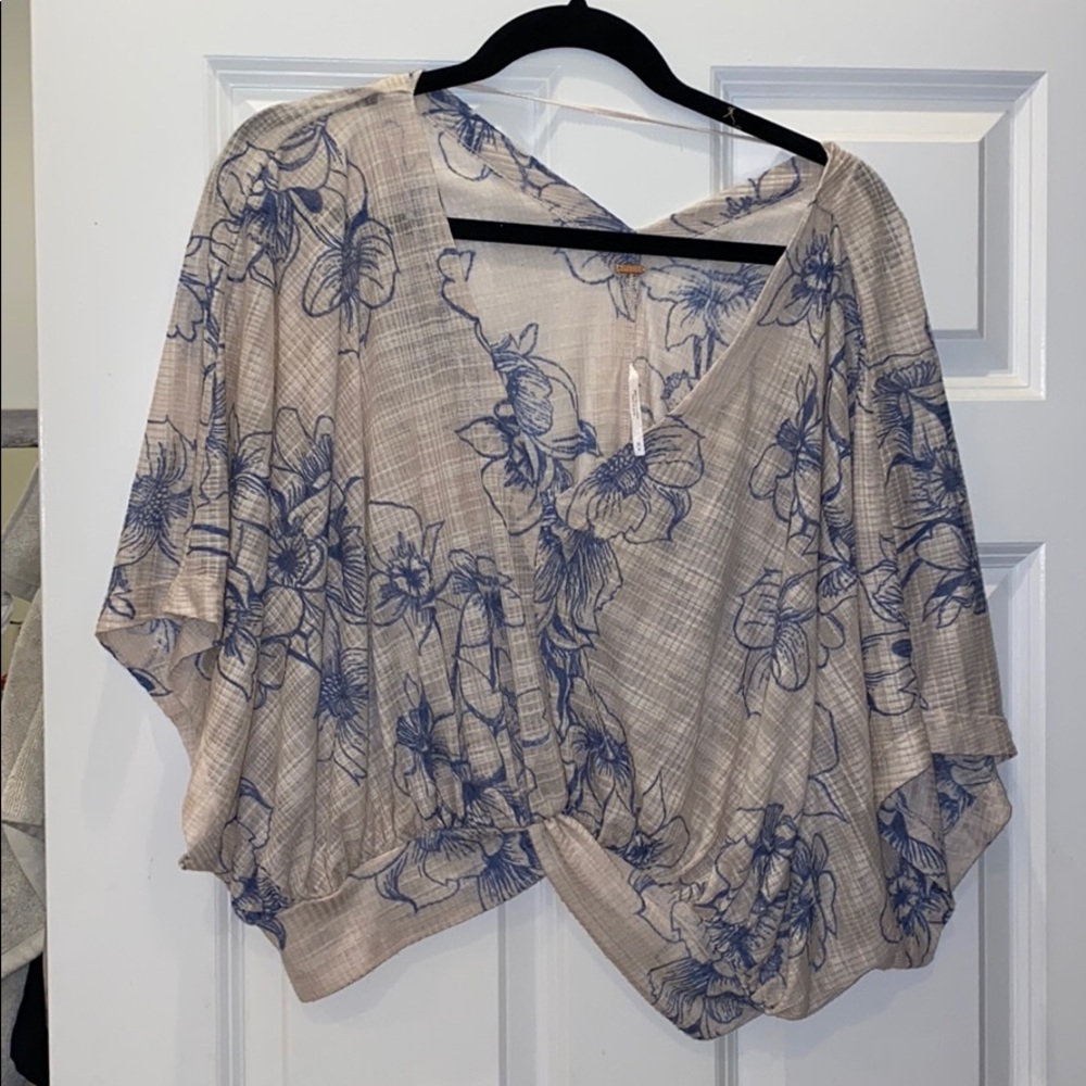 Free people flowy top